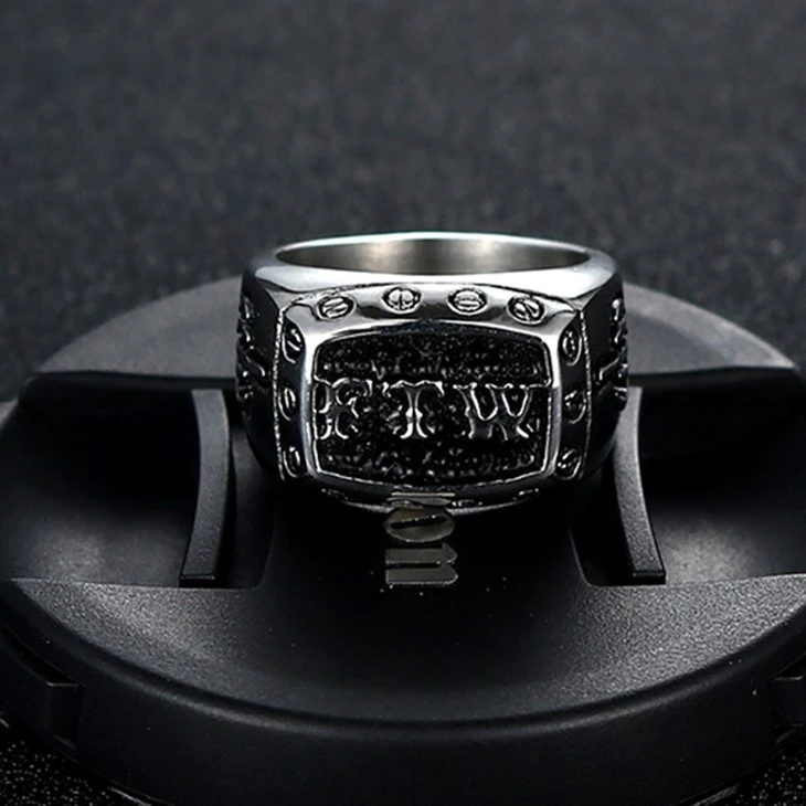 Faith Gothic Rectangular Signet Ring With Screw Detailing price Faith Gothic Rectangular Signet Ring With Screw Detailing price